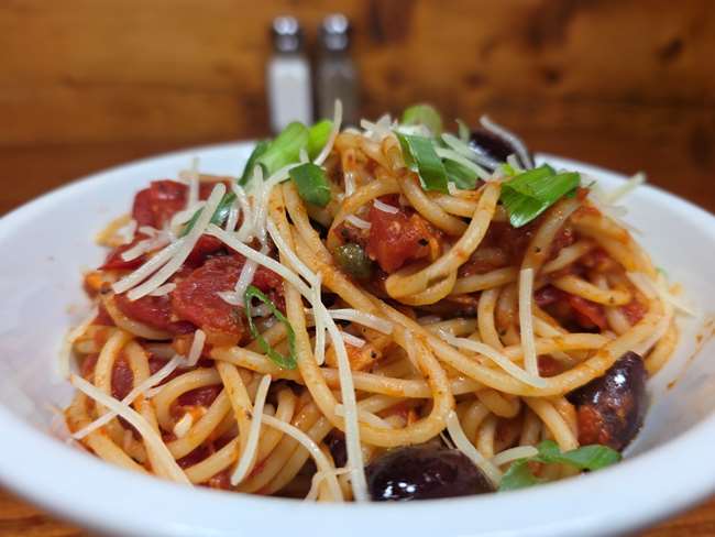 SPAGHETTI PUTTANESCA