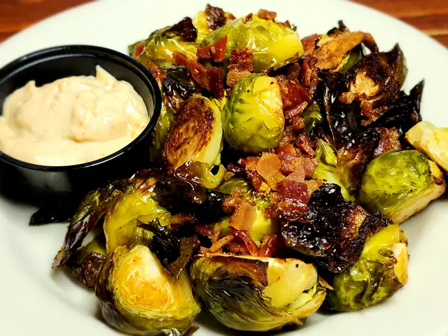 BACON ROASTED BRUSSELS SPROUTS